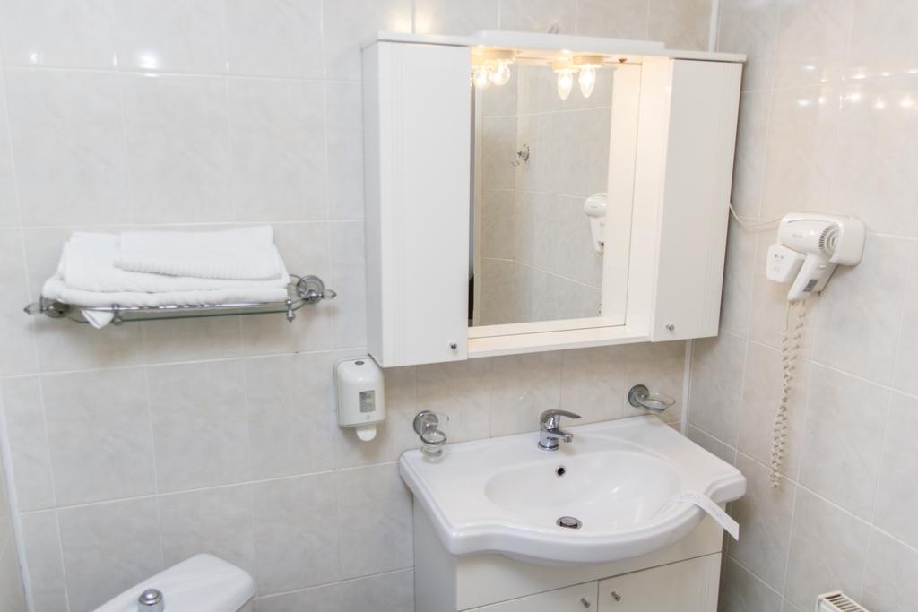 ヴィラ グランデ ヤシ 部屋 写真